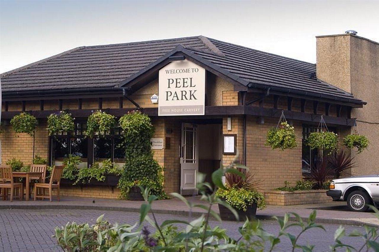 Premier Inn Glasgow East Kilbride - Peel Park Εξωτερικό φωτογραφία